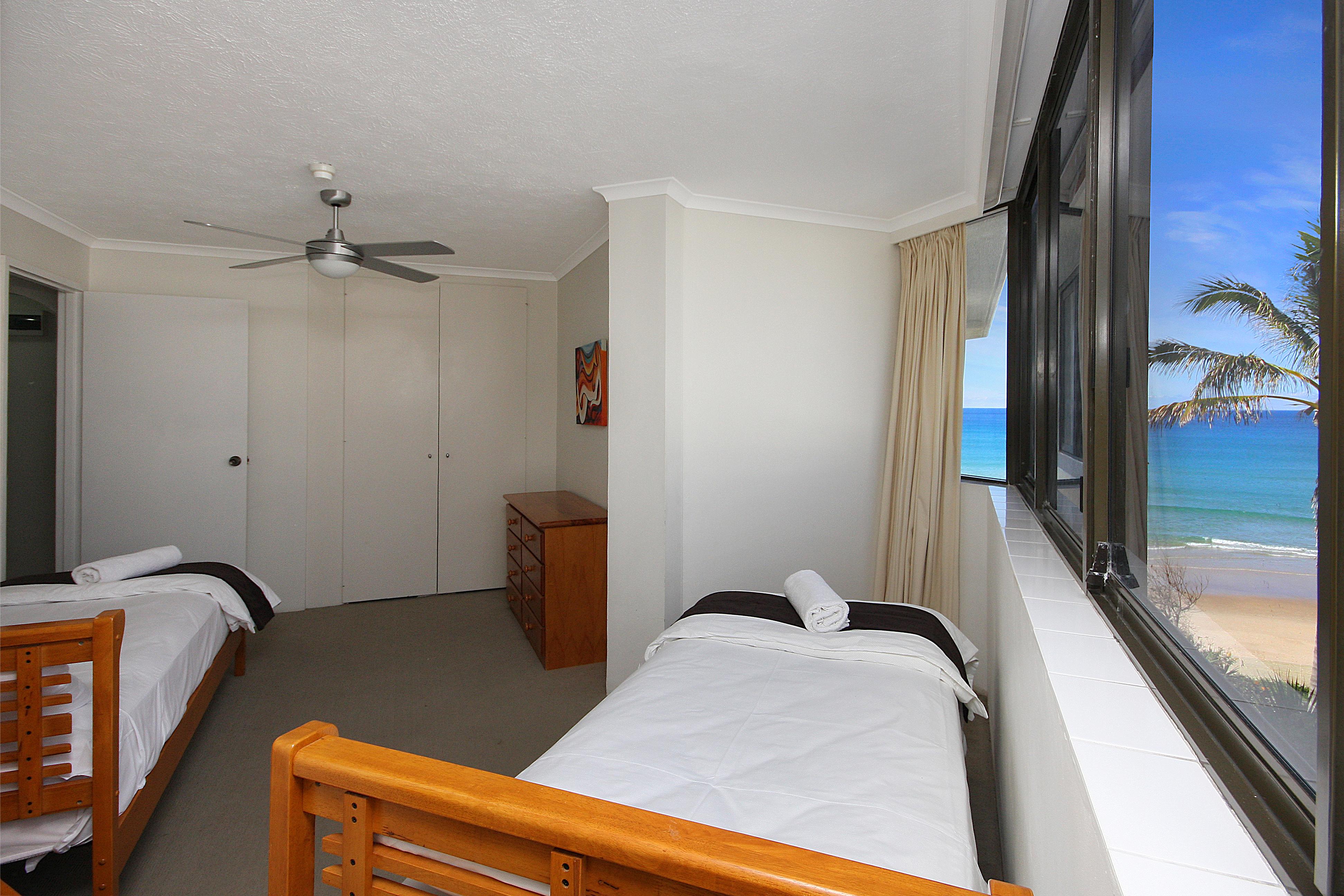 Spindrift On The Beach - Absolute Beachfront Mermaid Beach Exterior photo