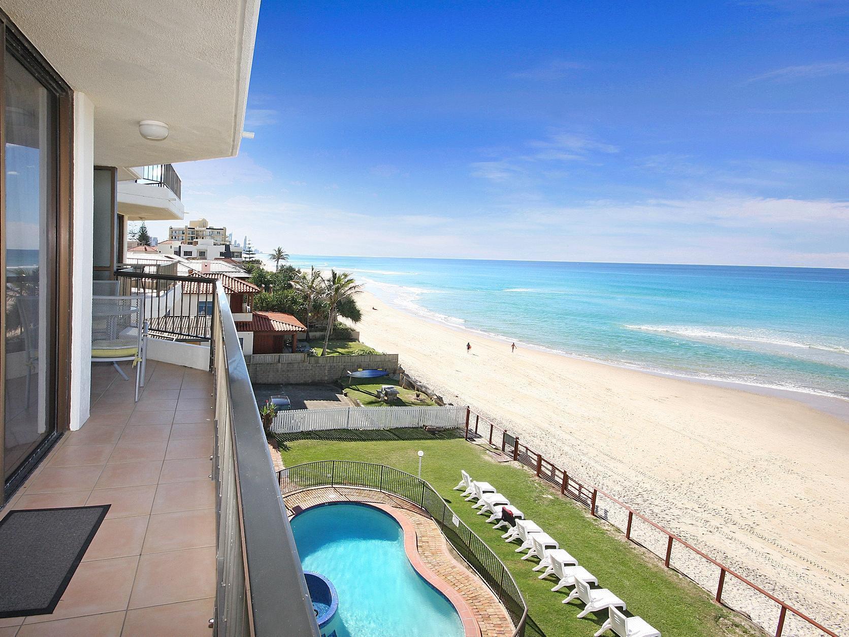 Spindrift On The Beach - Absolute Beachfront Mermaid Beach Exterior photo